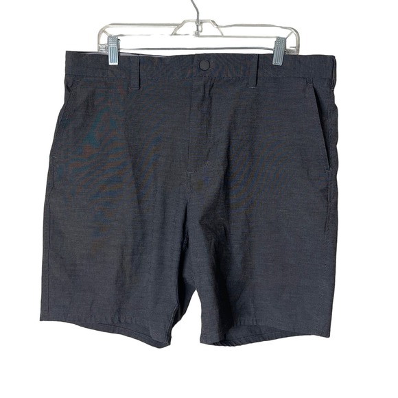JOHNNIE-O Gray Prep-Formance Shorts - Picture 1 of 3
